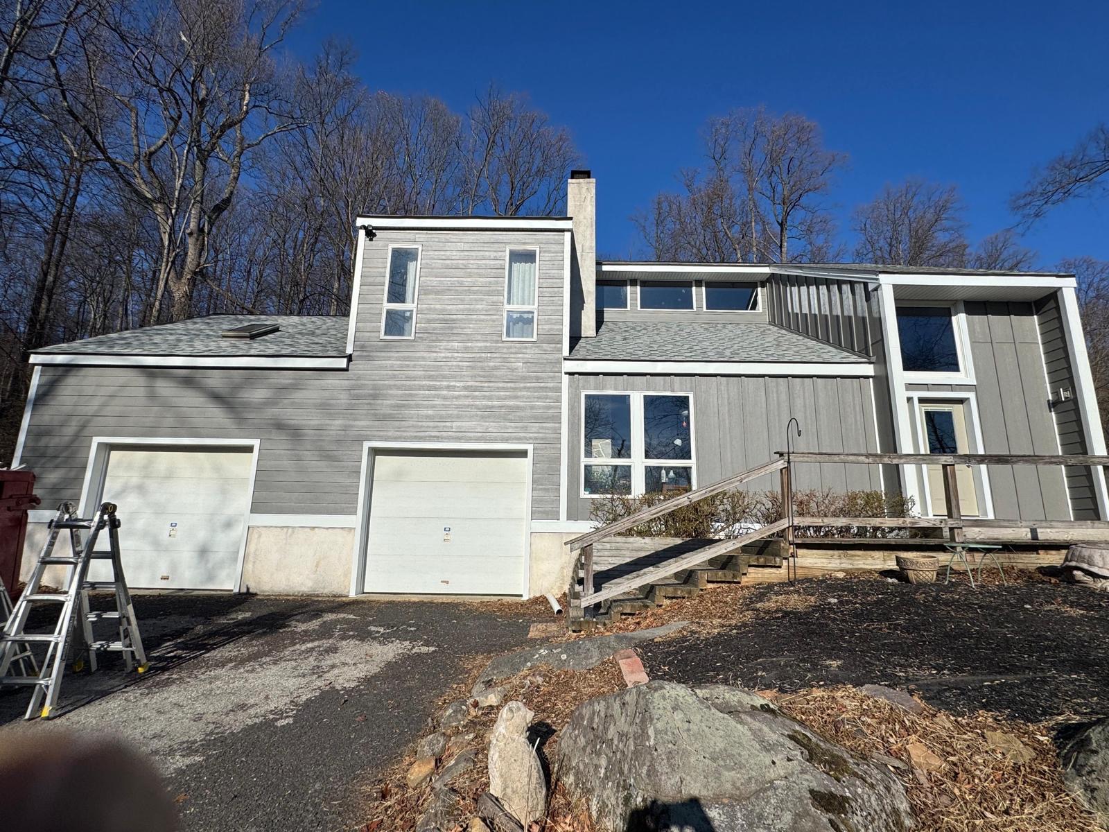 Commercial exterior and flat roof renovation